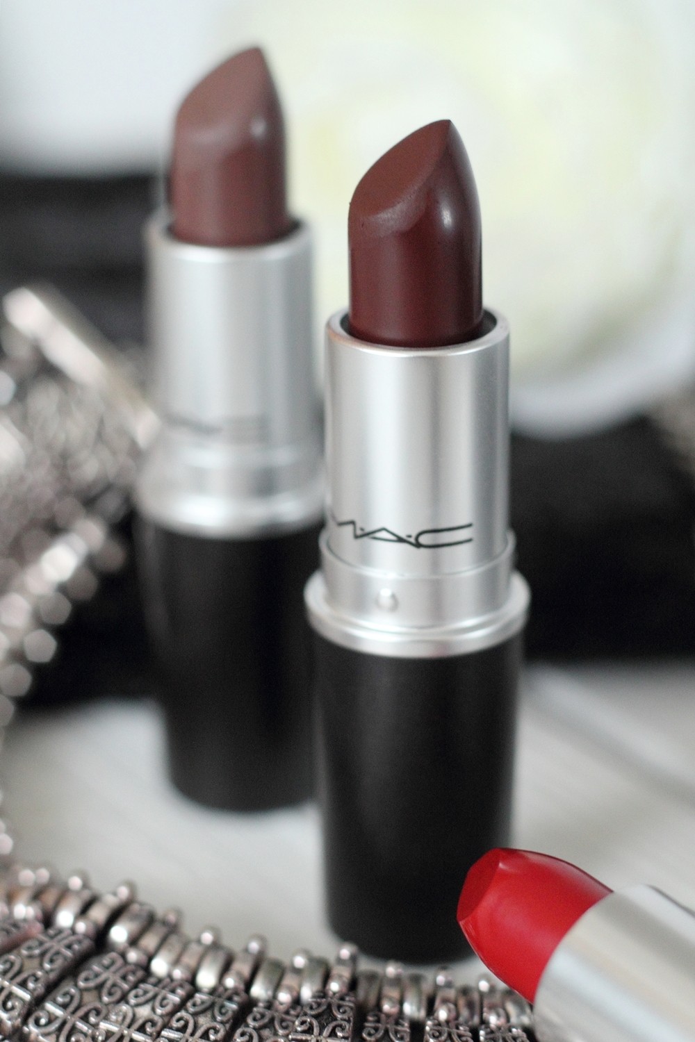 Beautyblogger Karlsruhe MAC Lippenstift Lipstick Stone Antique Velvet Russian Red 2
