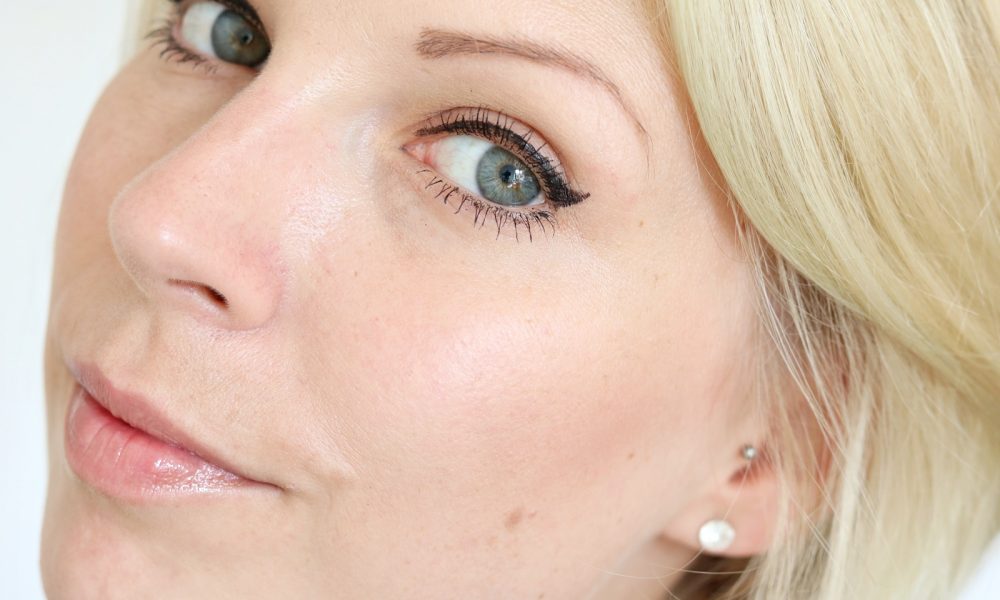 bareminerals make up natürlich Mascara Foundation Eyeliner Highlighter Puder (5)