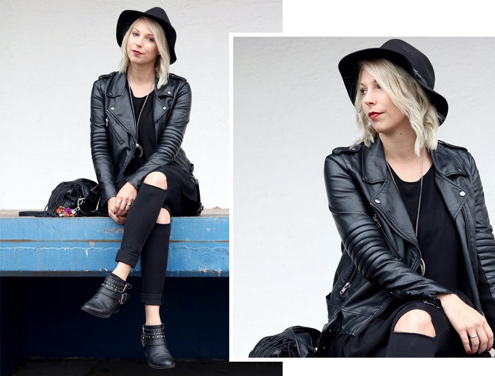 Fashionblogger Outfit all in black Jeans Lederjacke Hut Fransentasche Bikerboots (9)